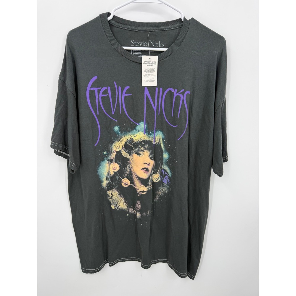 Stevie Nicks Graphic T-Shirt Womens S/M Gray Garment Dyed Rock Band Tee